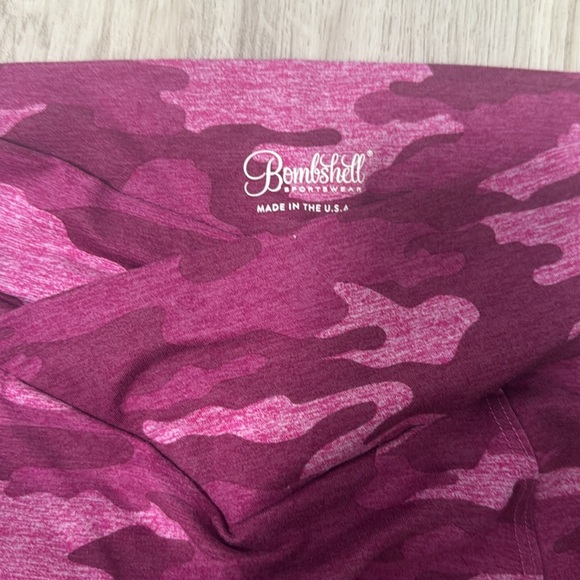 Bombshell Sportswear Pink and White Camo Leggings - Picture 4 of 7